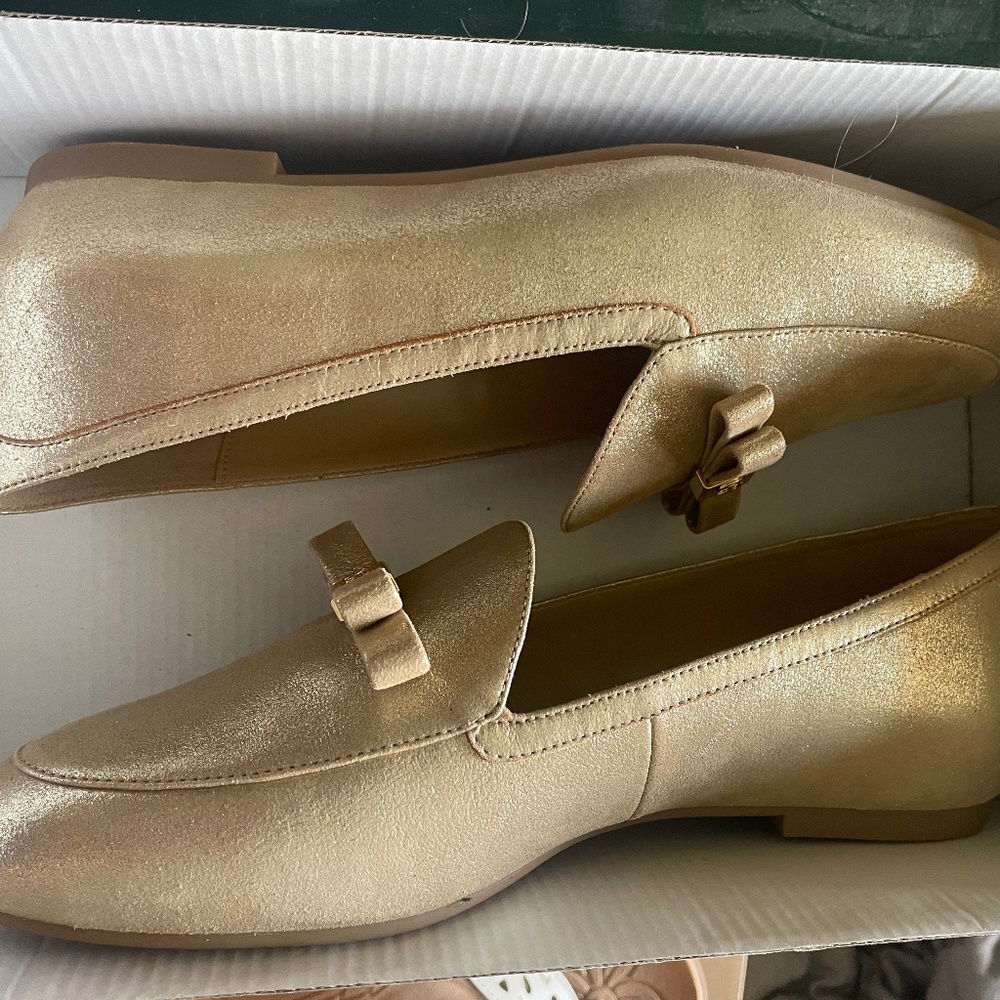 Brand New Michael Kors Sibyl Metallic Flat Loafer